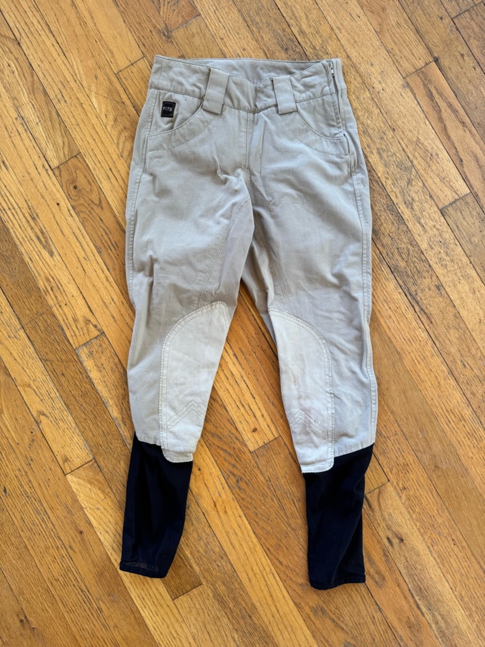 Women’s Equestrian Breeches with Leather Knee Panels